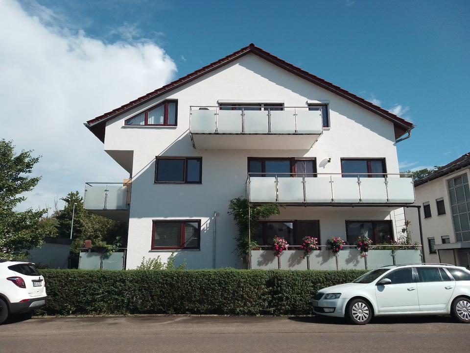 Thumbnail-Eigentumwohnung mit 3 12 Zimmer Einbauküche Balkon Zizishausen