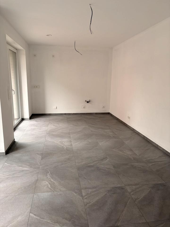 Thumbnail-Moderne 3-Zimmer-Neubauwohnung im Obergeschoss mit Balkon