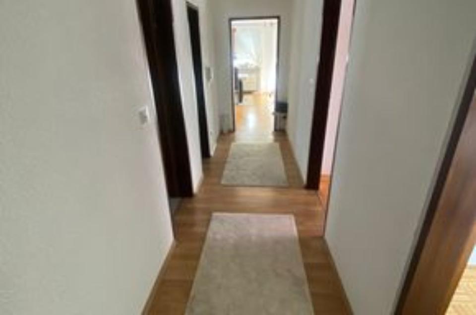 Thumbnail-3 Zimmer Dachgeschoss Wohnung mit Balkon; 70 qm