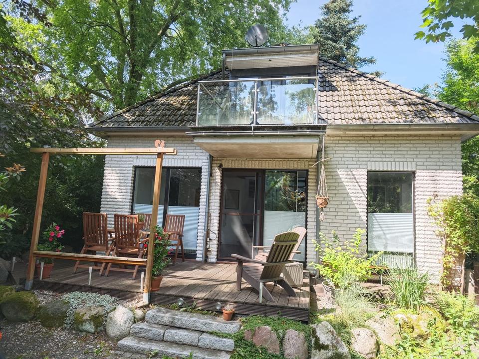 Thumbnail-Besonderes Haus mit großem Grundstück in Oldenburg-Ofenerdiek