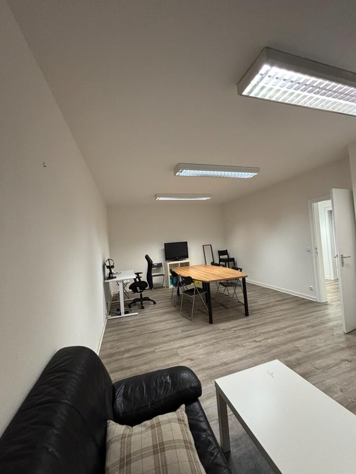 Thumbnail-Büro - 35 qm zentraler Lage in Düsseldorf zur Untermiete