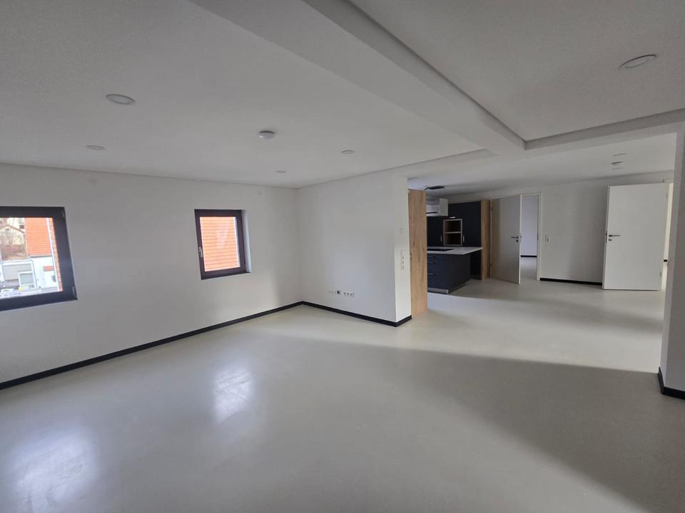 Thumbnail-Schöne 3 Zimmer Wohnung