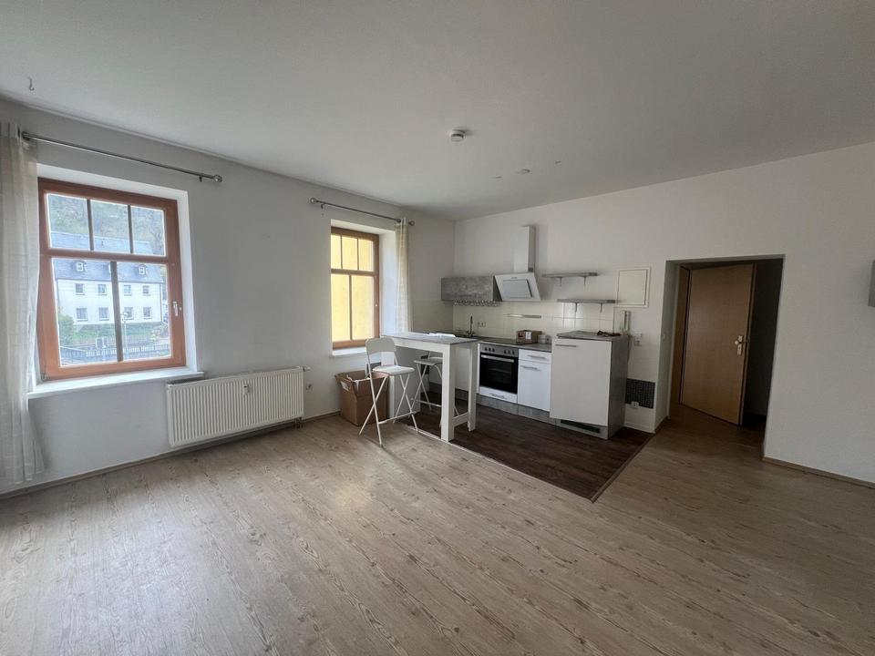 Thumbnail-Gemütliche 2-Raumwohnung mit Einbauküche!