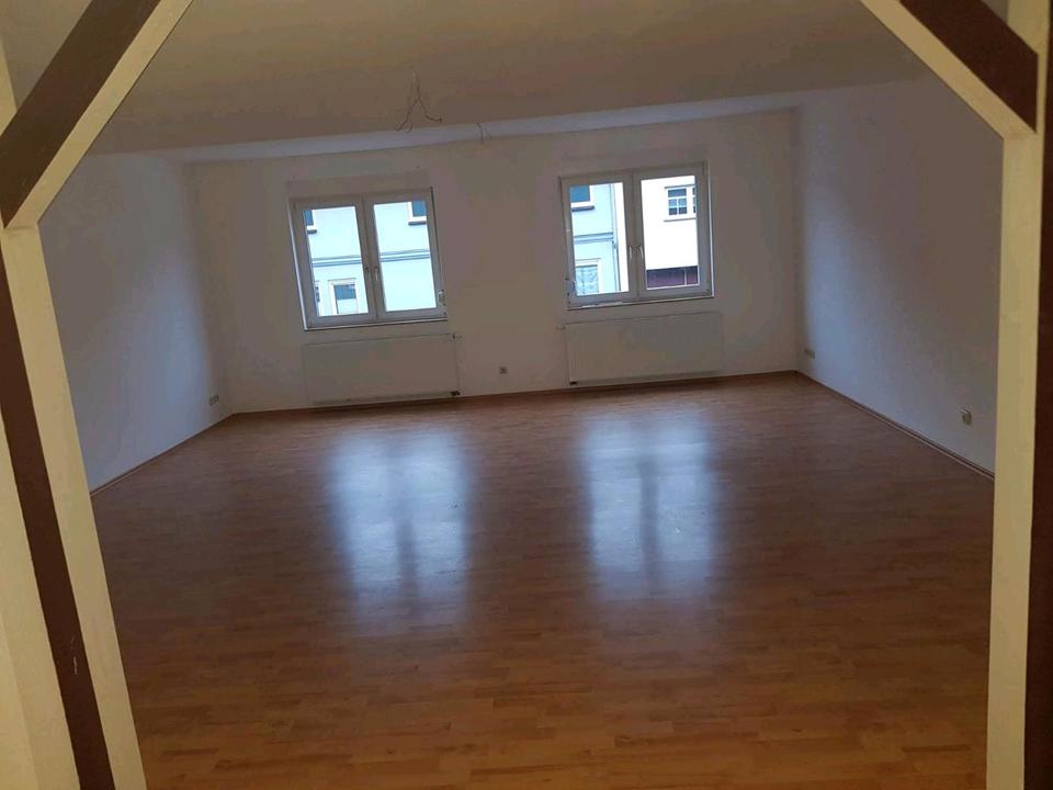 Thumbnail-große Zwei Raum Wohnung in Tüttleben
