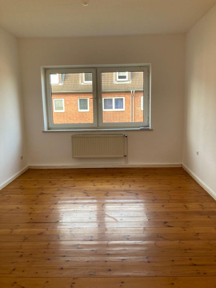 Thumbnail-Wohnung KTV 50m2 Dielenboden