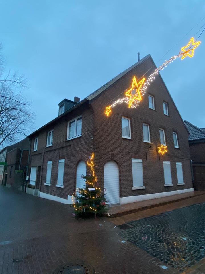 Thumbnail-Schönes 1-2 Familienhaus zur Miete in 41366 Schwalmtal- Amern