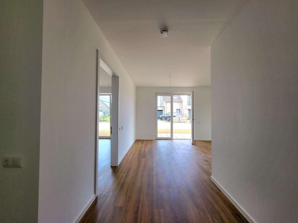 Thumbnail-Rollstuhlgerechte Neubauwohnung mit Einbauküche und Terrasse – WBS erforderlich!