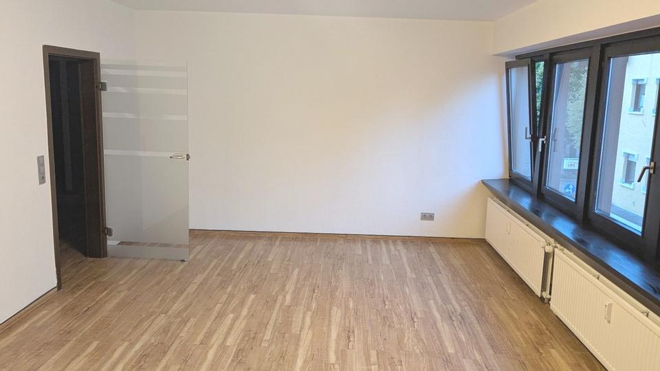 Thumbnail-Freier Raum in Psychotherapie-Praxis in Andernach