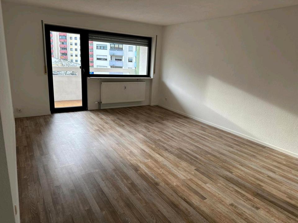 Thumbnail-Sehr schöne 3 Zimmer Wohnung in Schwetzingen