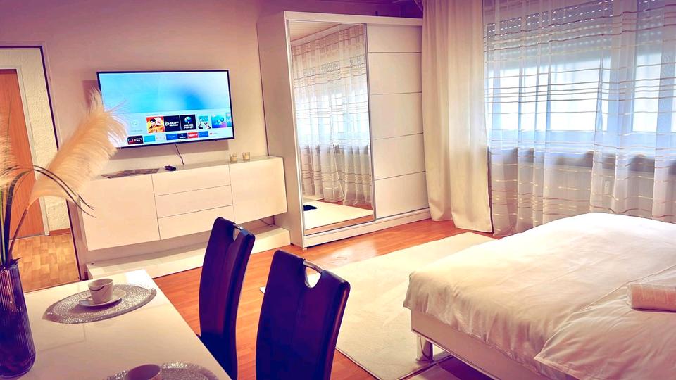 Thumbnail-WG-Zimmer oder komplette Wohnung in Hanau– möbliert –Sofort frei