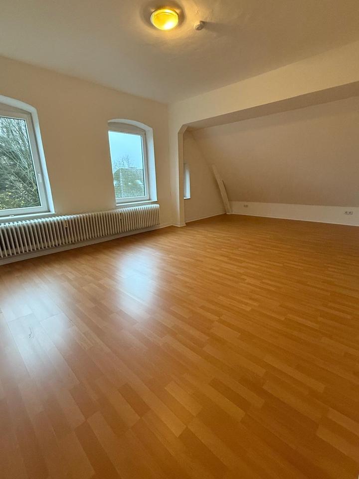 Thumbnail-Geräumige Altbauwohnung - frisch renoviert & familienfreudlich