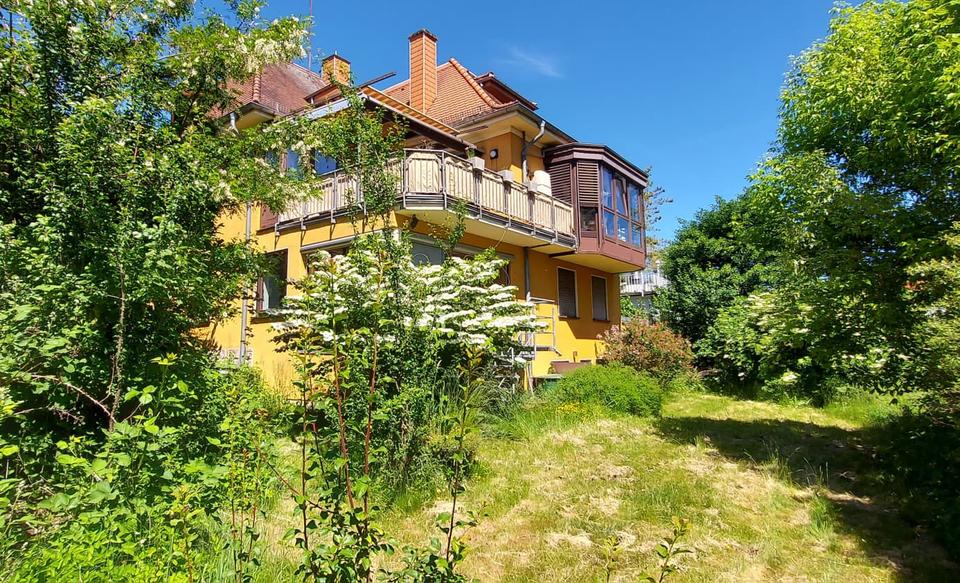 Thumbnail-Wohnhaus im Kurpark Bad Hersfeld (mit Praxis und 2 Wohnungen.)