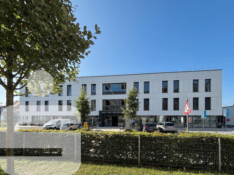 Thumbnail-Repräsentative Gewerbeeinheit in Parsberg zu vermieten