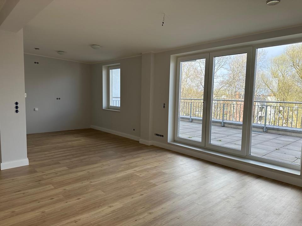Thumbnail-Exklusive 3 Zimmer-Wohnung mit Dachterrasse