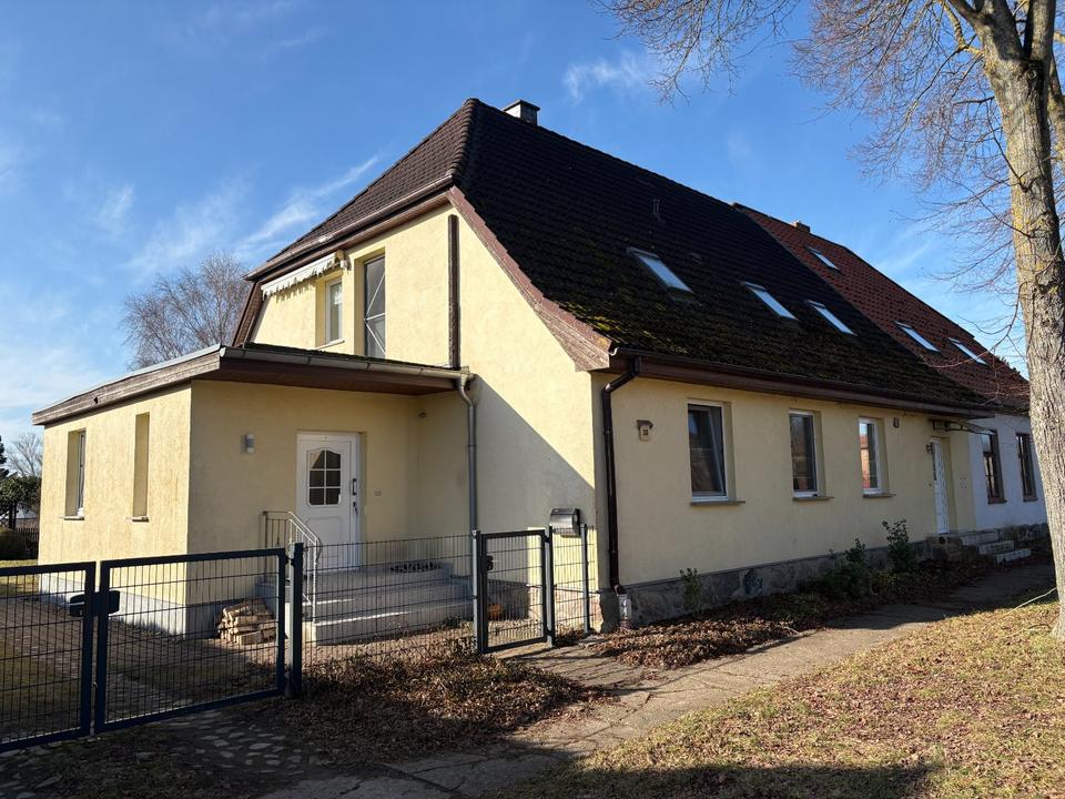 Thumbnail-Doppelhaushälfte zwischen Laage und Güstrow