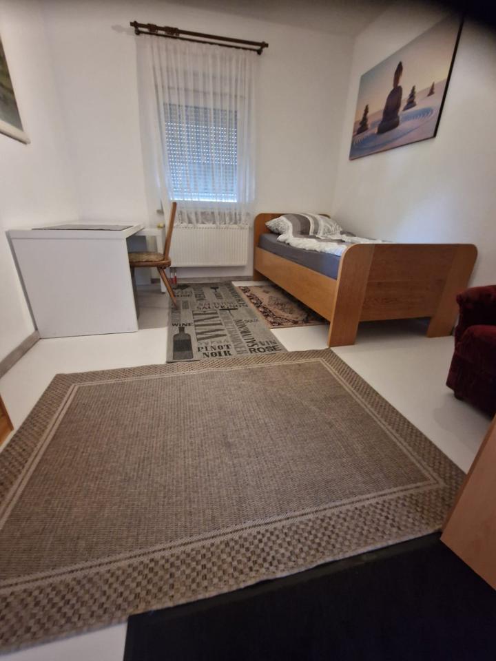 Thumbnail-Zimmer zu vermieten WG Wohnung in 77933 Lahr