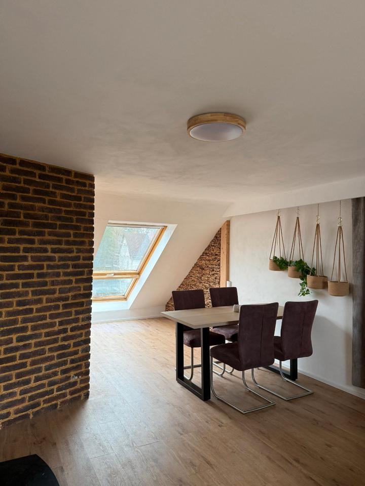 Thumbnail-DG-Wohnung mit Stellplatz, möbliert in Laichingen zu vermieten!