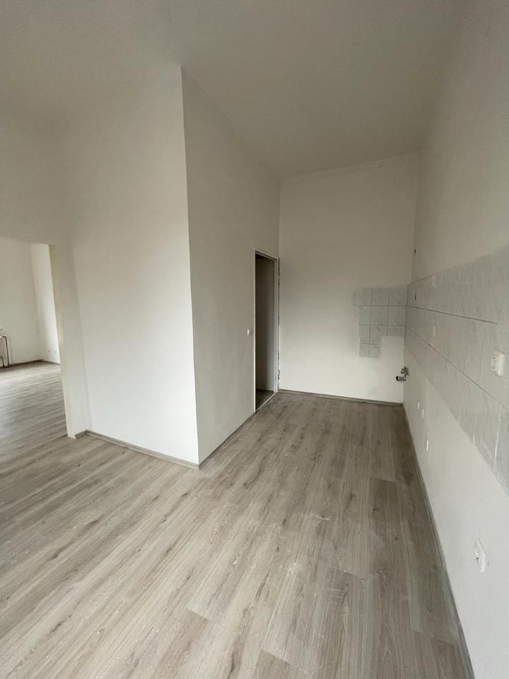 Thumbnail-Helle 2-Zimmer-Wohnung mit Wintergarten | 48 m² | Gelsenkirchen-Rotthausen