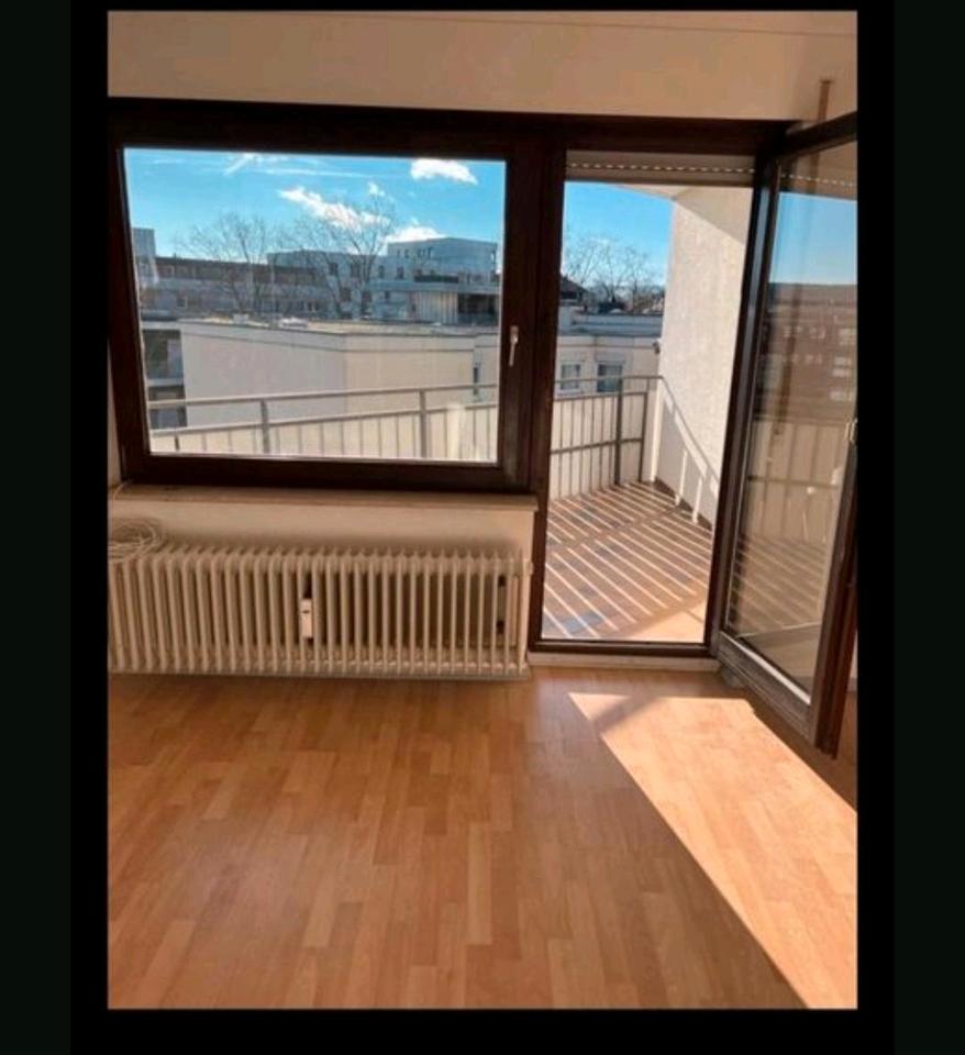 Thumbnail-Sonnige Wohnung mit Balkon mit Stellplatz in Pforzheim