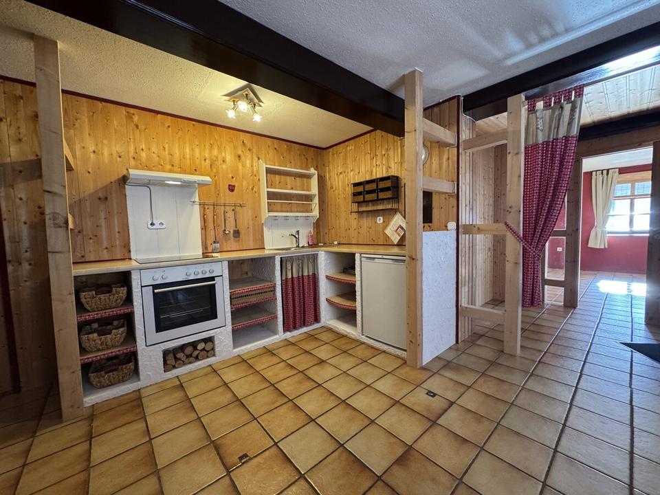 Thumbnail-Wohnen, wo Geschichte lebt – Stilvolle Erdgeschosswohnung mit Wellness-Komfort in der Altstadt