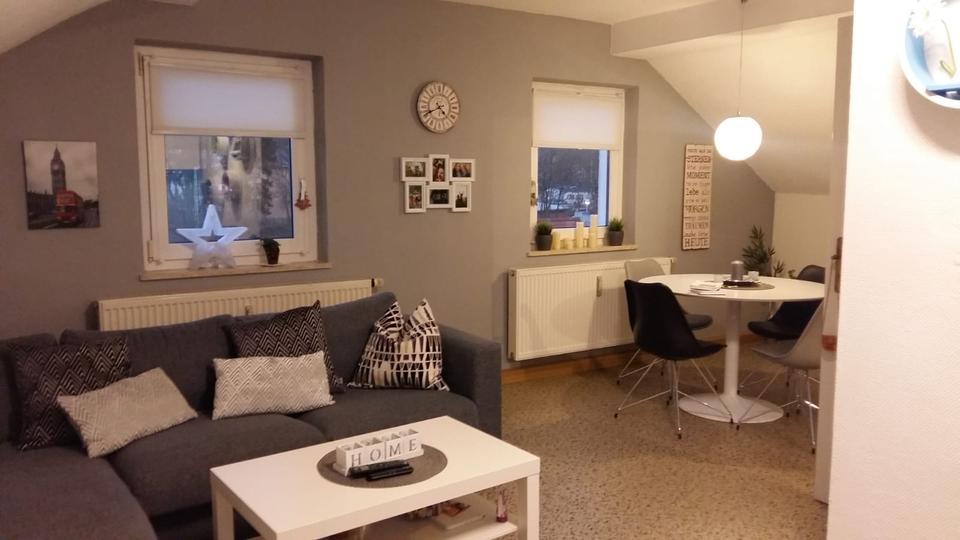 Thumbnail-Gemütliche 2 Zimmer DG Wohnung - Single Wohnung