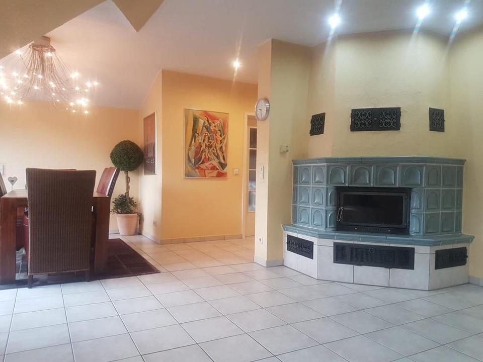 Thumbnail-4 Zimmer Wohnung 2Badezimmer Nolte Küche Kamin Terrassen