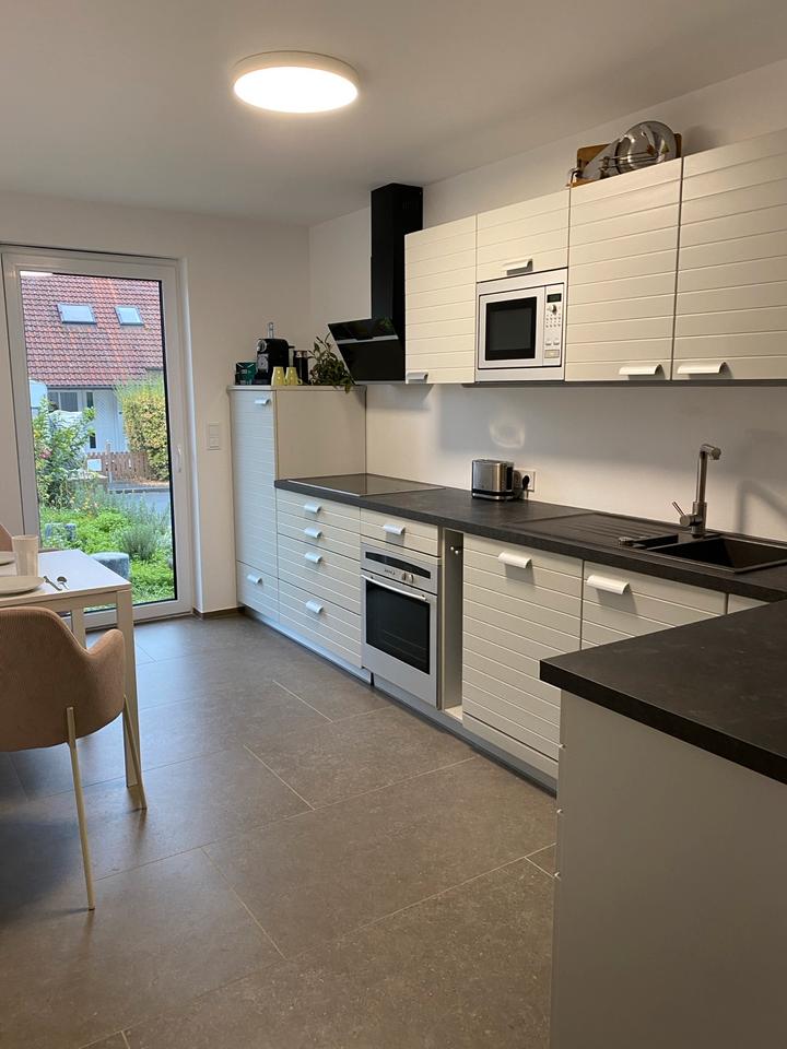 Thumbnail-2-Zimmer-Wohnung 74qm in Höchberg - beste Lage, All-Inclusive