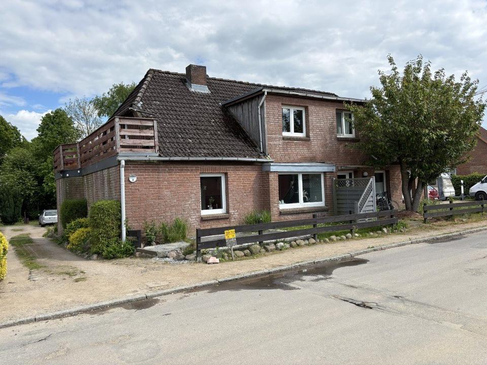 Thumbnail-3-Familien-Haus in Eutin Fissau