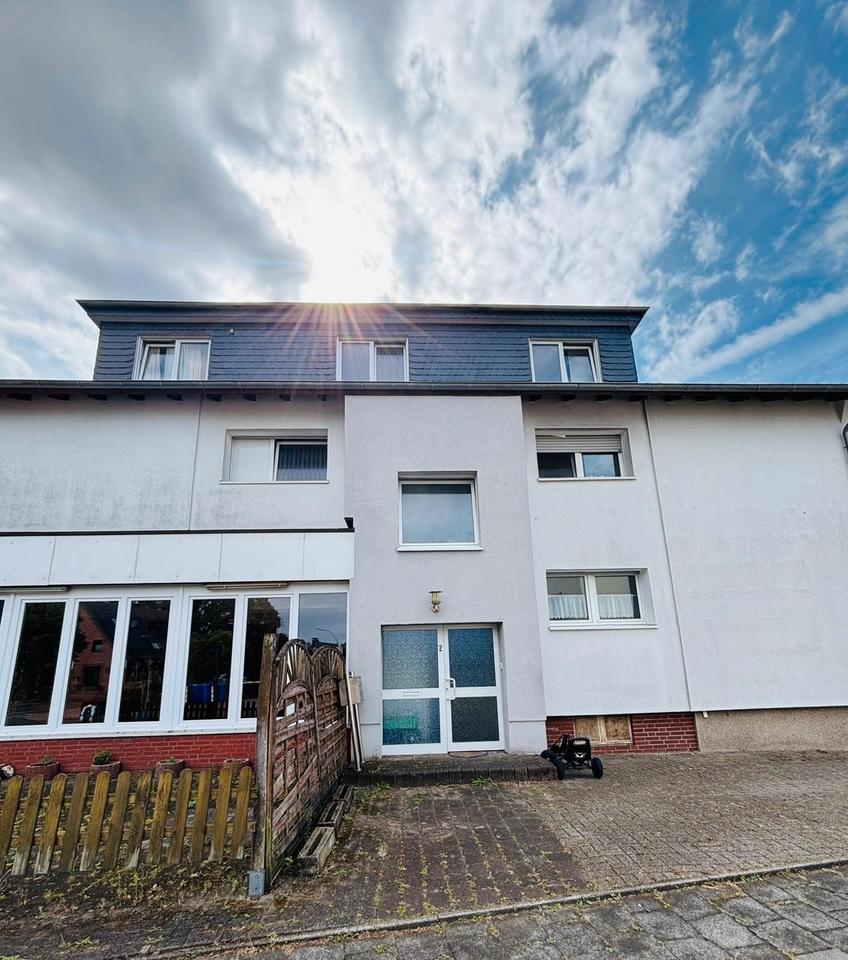 Thumbnail-Verkaufe mehr Familien Haus Wohnung 294 qm2 mit 180 qm2 Gewerbe