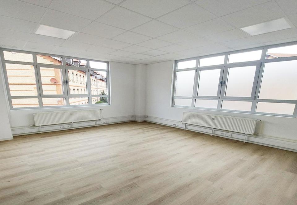 Thumbnail-Bürofläche 212,58 m² mit Aufzug, VDSL & Etagenheizung – ab sofort verfügbar