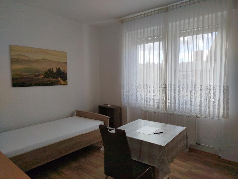 Thumbnail-1 möbliertes WG-Zimmer, frisch saniert