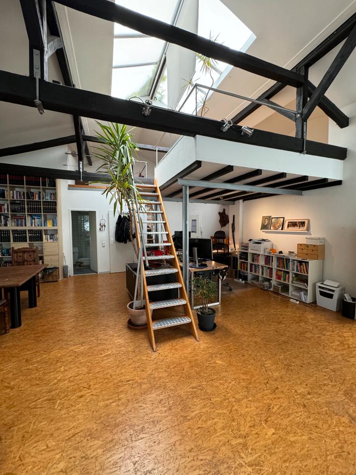 Thumbnail-Außergewöhnliche Loftwohnung mit Galerie und Skylights – 75 m² in Menden