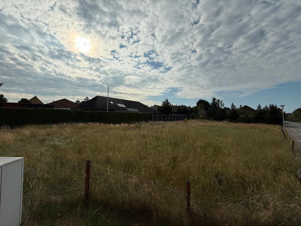 Thumbnail-Grundstück in Ummern