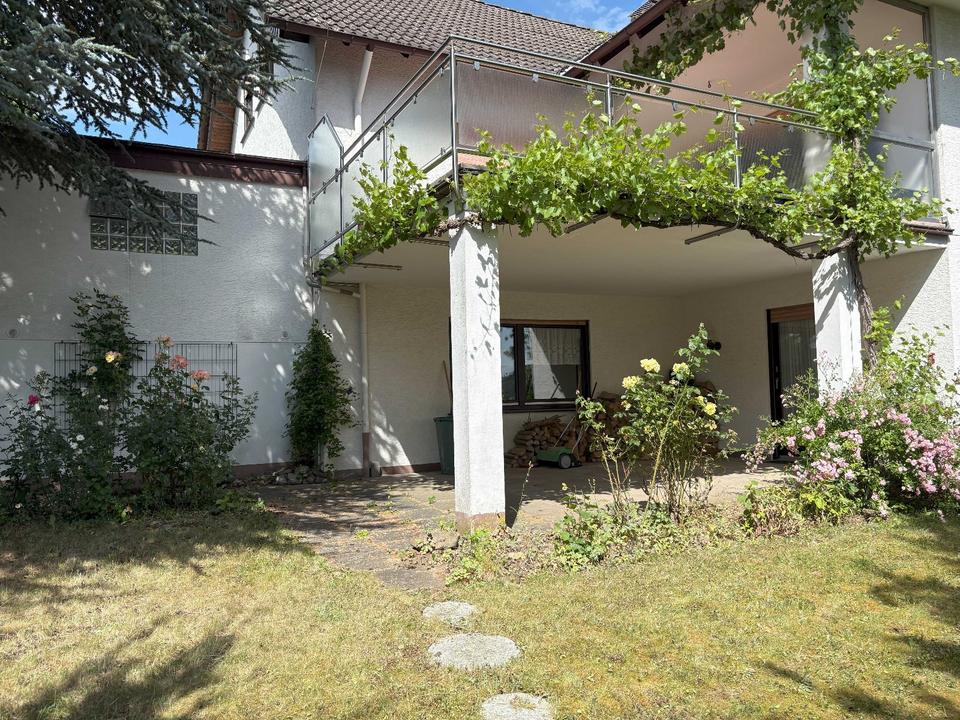 Thumbnail-Gartenparadies mit Blick am Bierberg