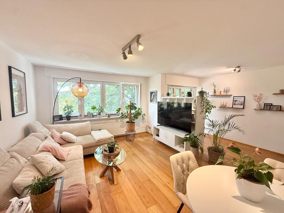 Thumbnail-TOP moderne 2,5 Zimmer Wohnung mit Balkon; RE-Quellberg