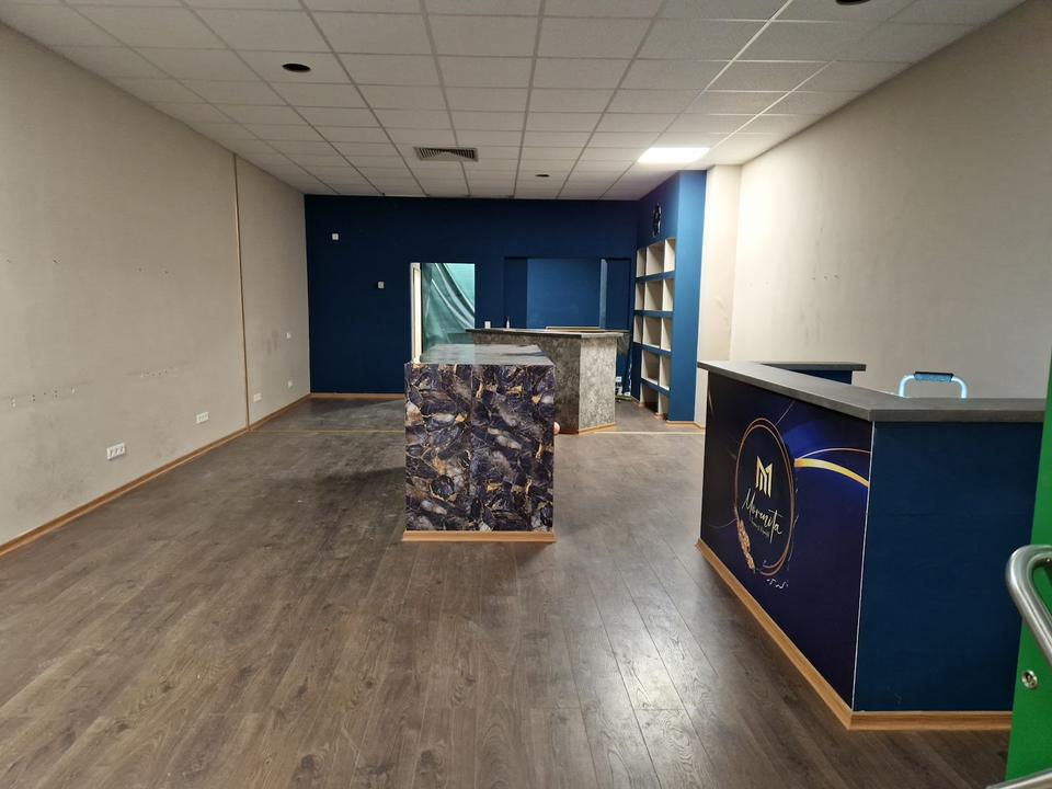 Thumbnail-Top Zustand! Friseursalon in der Hainstraße 25