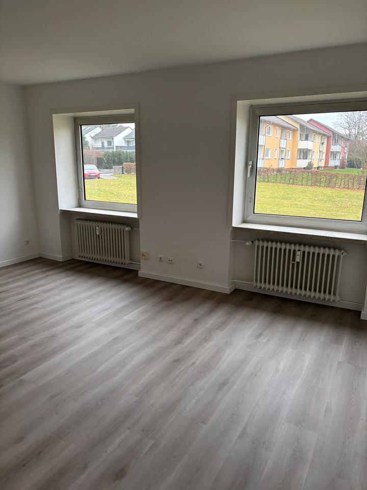 Thumbnail-1-Zimmerwohnung mit EBK und Duschbad im Hehlentorgebiet