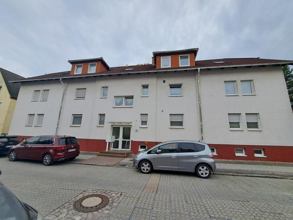 Thumbnail-2-Zimmer-Wohnung im DG mit EBK