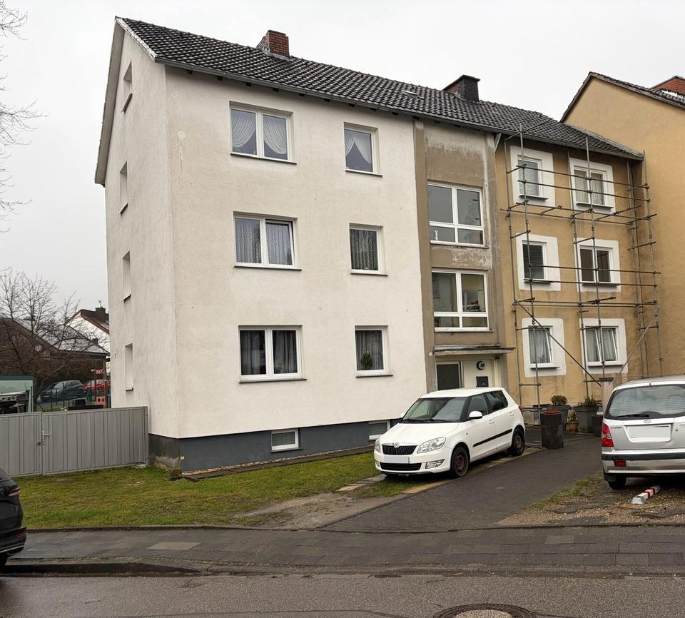 Thumbnail-Moderne 3-Zimmer-Wohnung mit Balkon