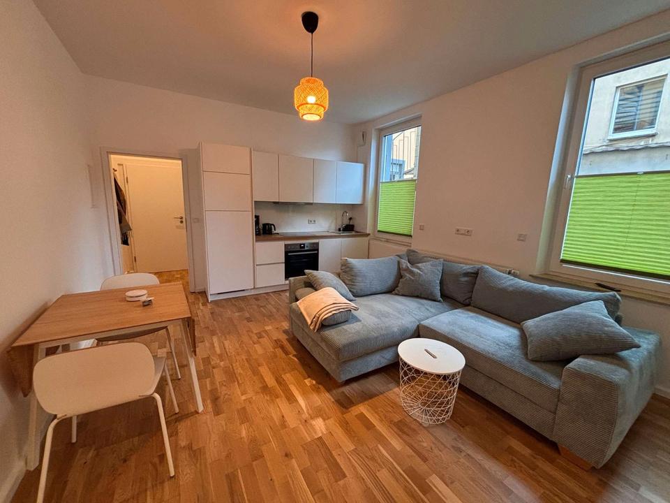 Thumbnail-Frisch renovierte 2-Zimmer-Wohnung - möbliert & voll ausgestattet