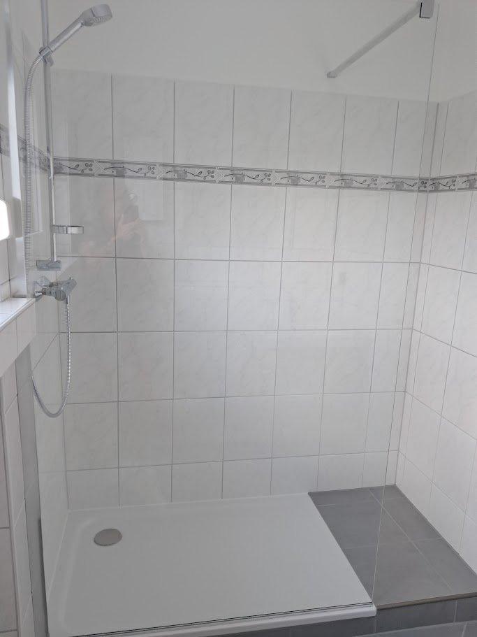 Thumbnail-Schöne neu renovierte 3-Zimmerwohnung in super Lage