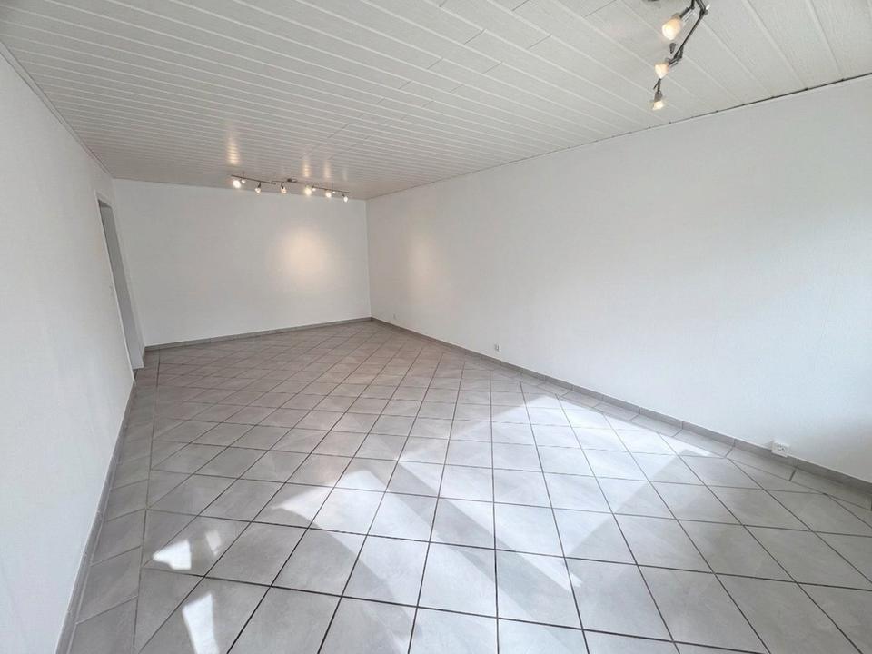 Thumbnail-Frisch modernisiertes Wohnglück in Neunkirchen – 92 m², 3 Zimmer