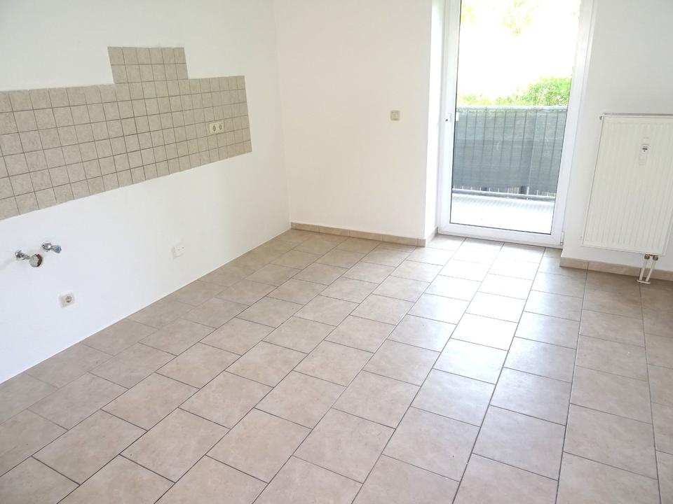 Thumbnail-** mit Balkon ** Gemütliche 2 Zimmer Wohnung in Werdau zu vermieten!