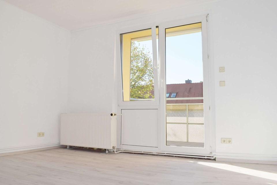 Thumbnail-Schicke Hochparterre-Wohnung mit Balkon in begehrter Lage