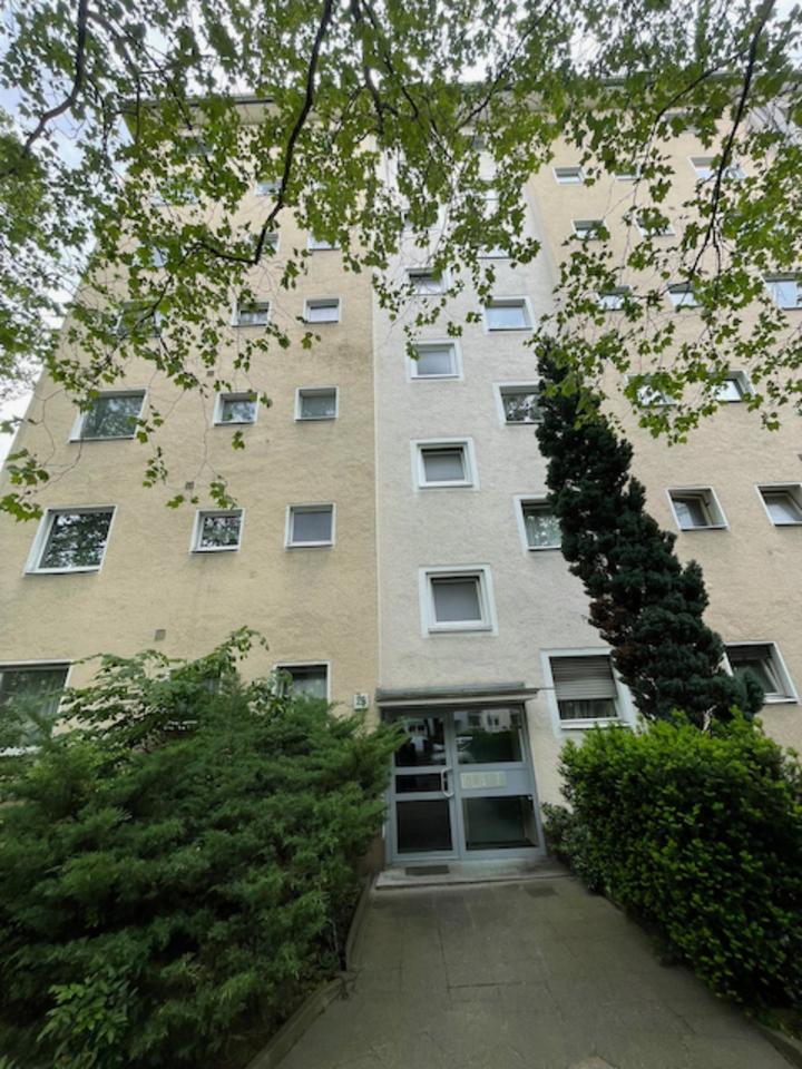 Thumbnail-1-Zimmer-Wohnung in Wilmersdorf mit Südbalkon Provisionsfrei