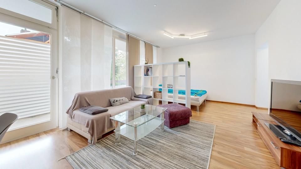 Thumbnail-Attraktive 1.5-Zimmer Wohnung mit Balkon in bester Rheinlage