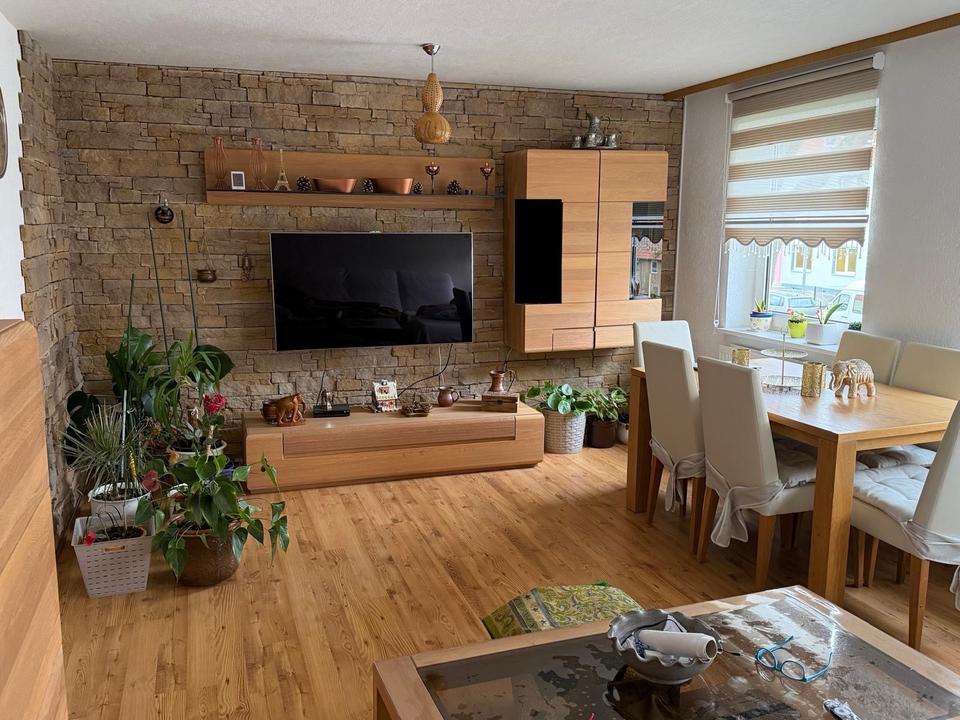 Thumbnail-5-Zimmer Wohnung teilbar in 2 Einheiten + grosser Garten