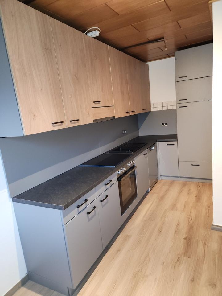 Thumbnail-4 Zimmer Etagenwohnung mit Terrasse und Einbauküche