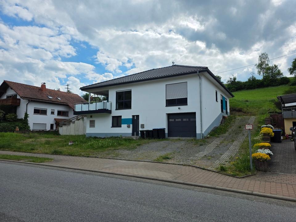 Thumbnail-Einfamilienhaus mit Möglichkeit für eine Einliegerwohnung