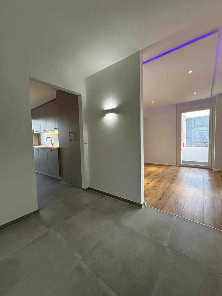 Thumbnail-Kernsanierte 3,5-Zimmer-Wohnung mit zwei Balkonen in ruhiger Feld